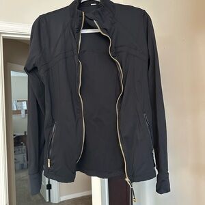 Lululemon Women’s Black Jacket Gold Size M